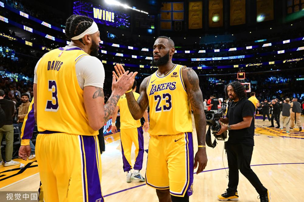 们的艰辛与 们的艰辛与