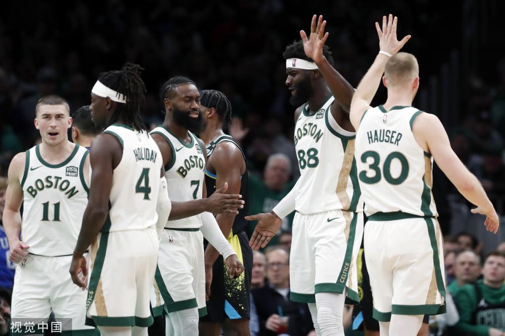 仍然历历在 仍然历历在